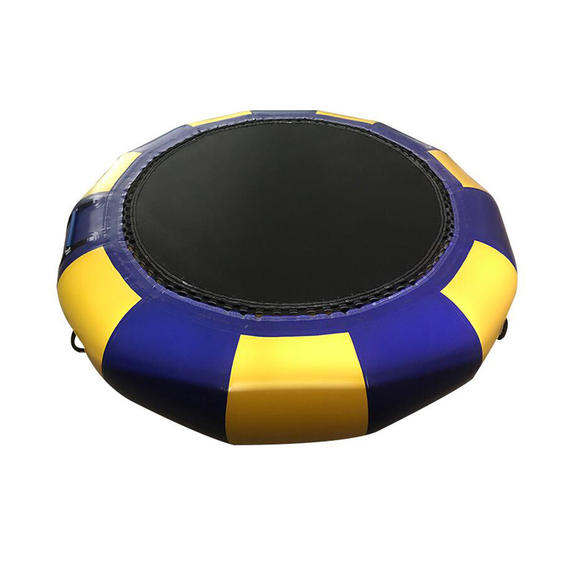 Jeux de lac gonflables pour enfants trampoline flottant à vendre